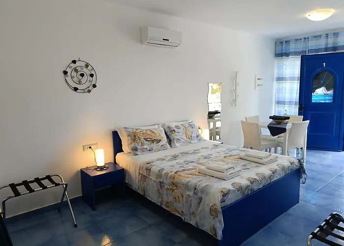 Bouganville Studios Stegna