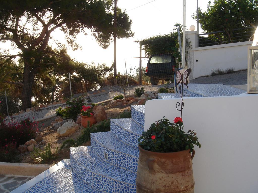 Apartment Bouganville Stegna